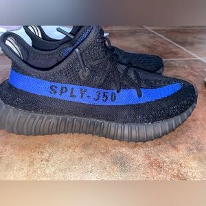 Yeezy Boost Blue/Black